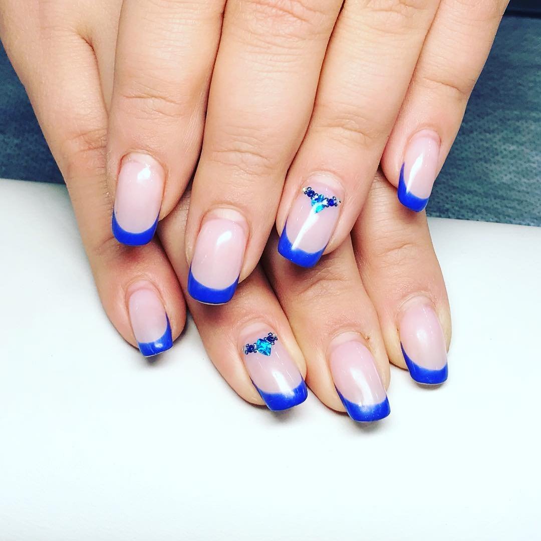 Френч Нэилс