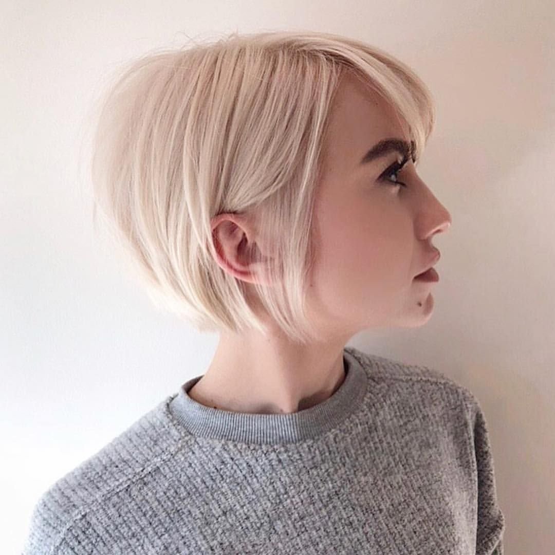 Каре Блант Боб 2021