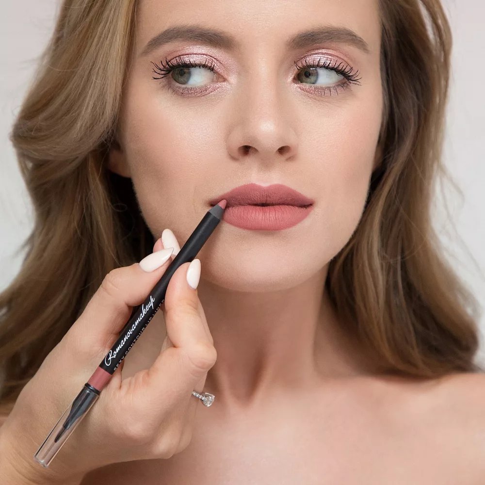 Карандаш для бровей
