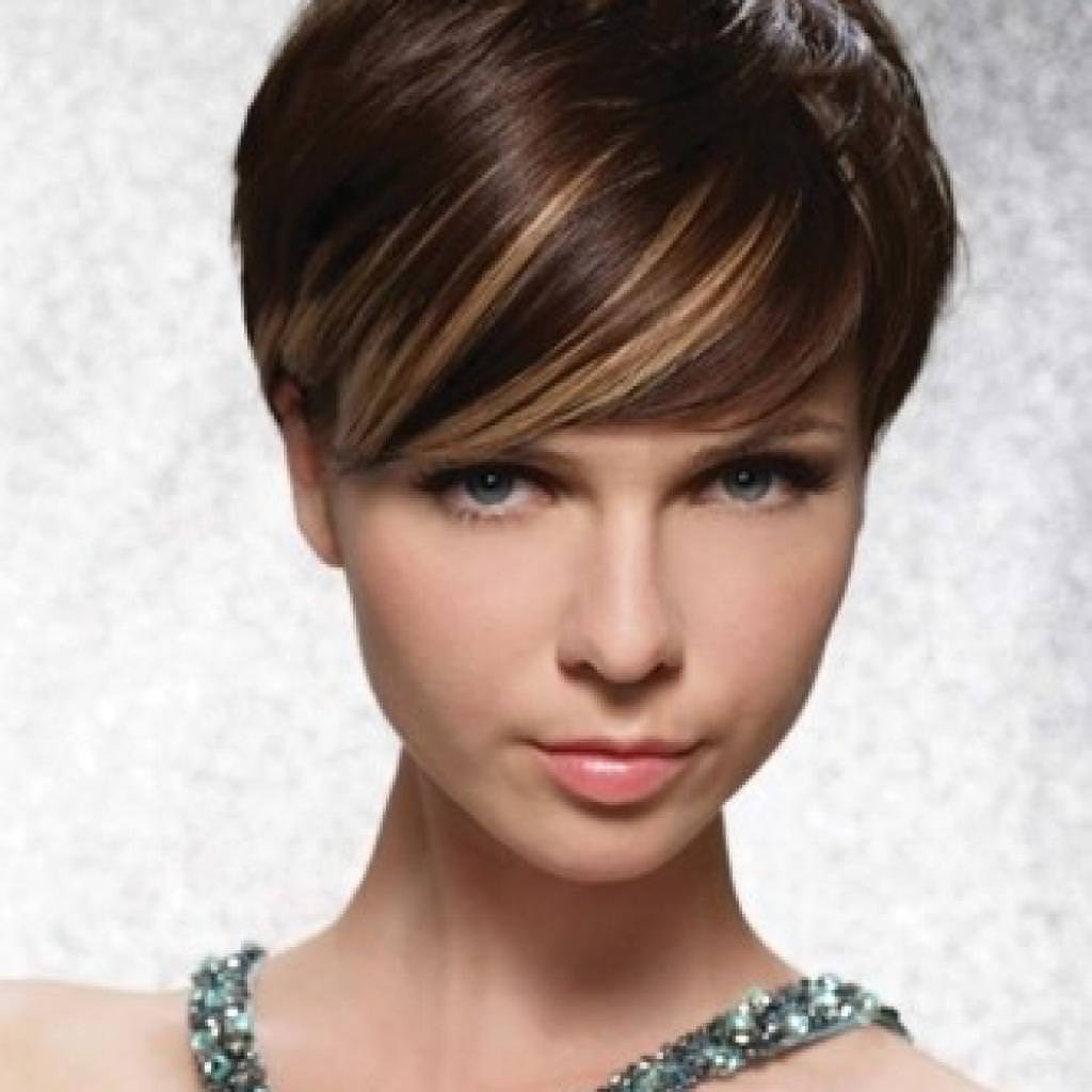 Колорирование волос на темные волосы короткие