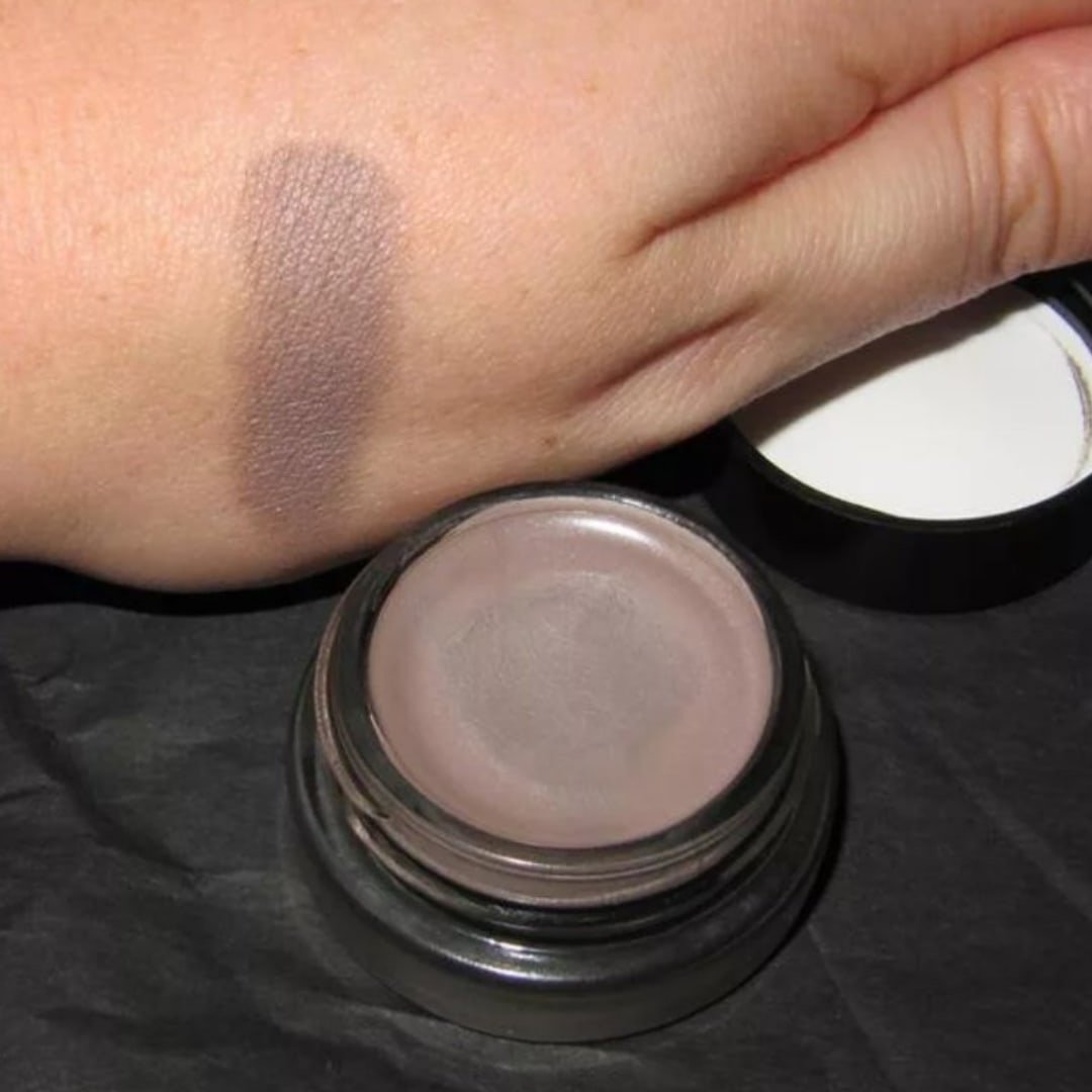 Консилер азиатский макияж