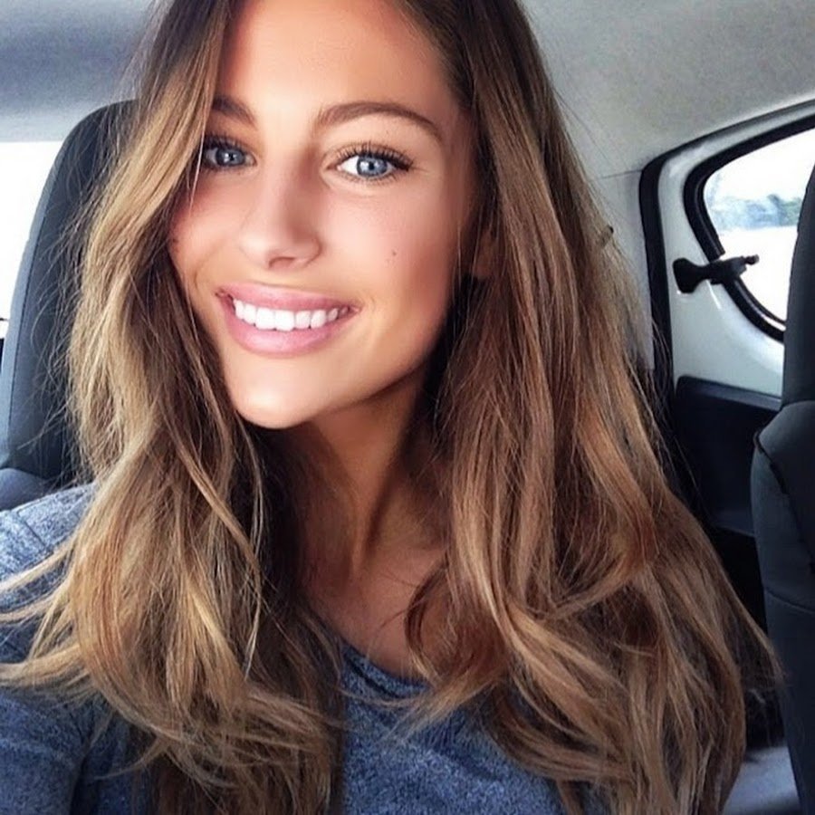 Барбара Палвин макияж