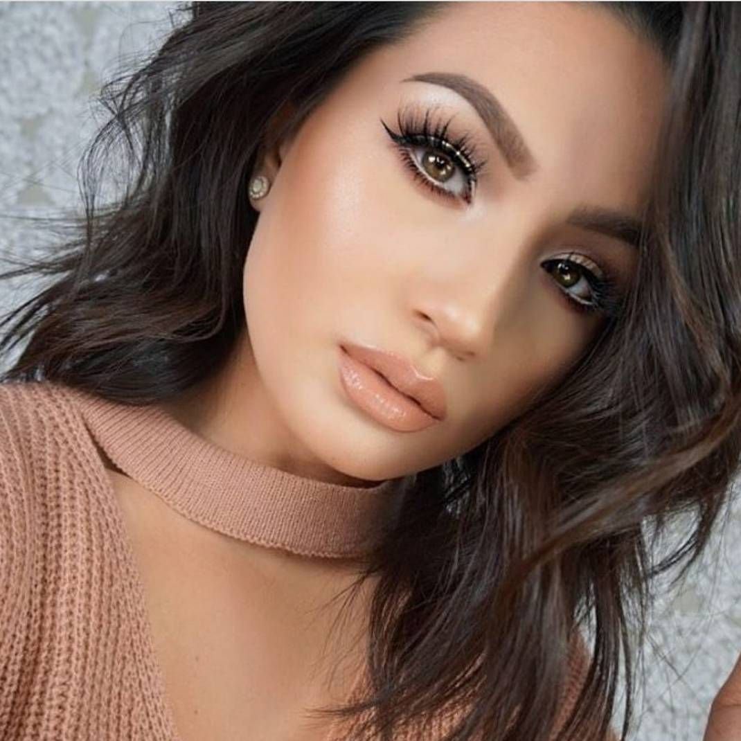 Светлые тона волос для голубых глаз