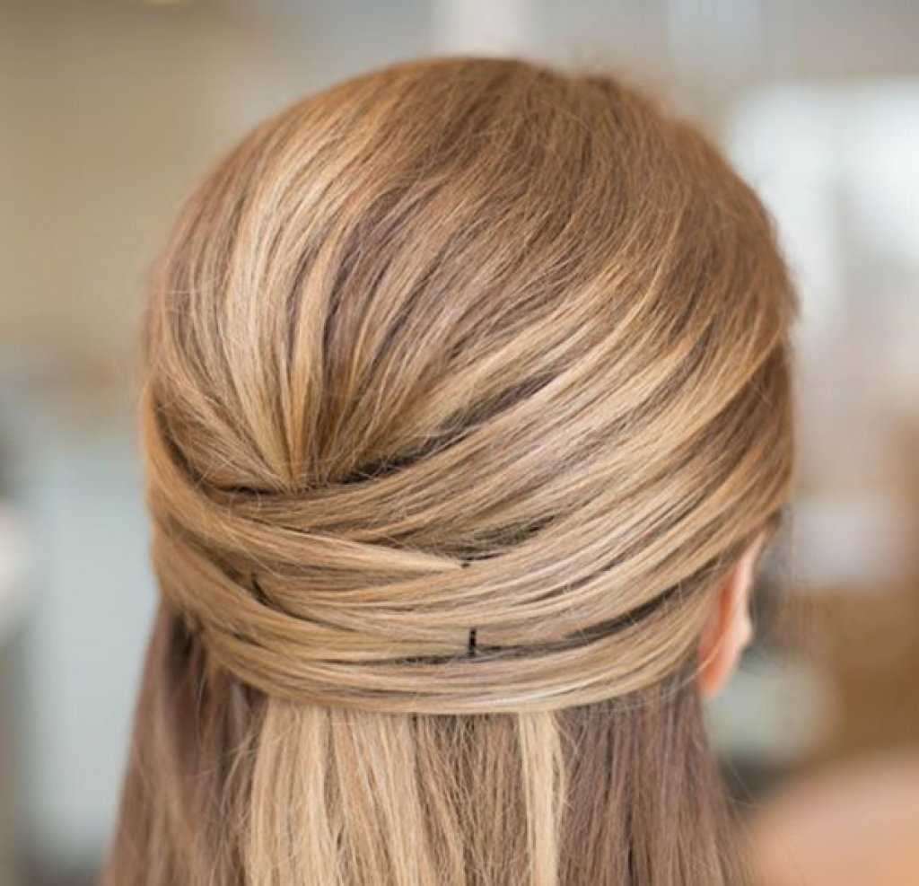 Прически с невидимками на средние волосы