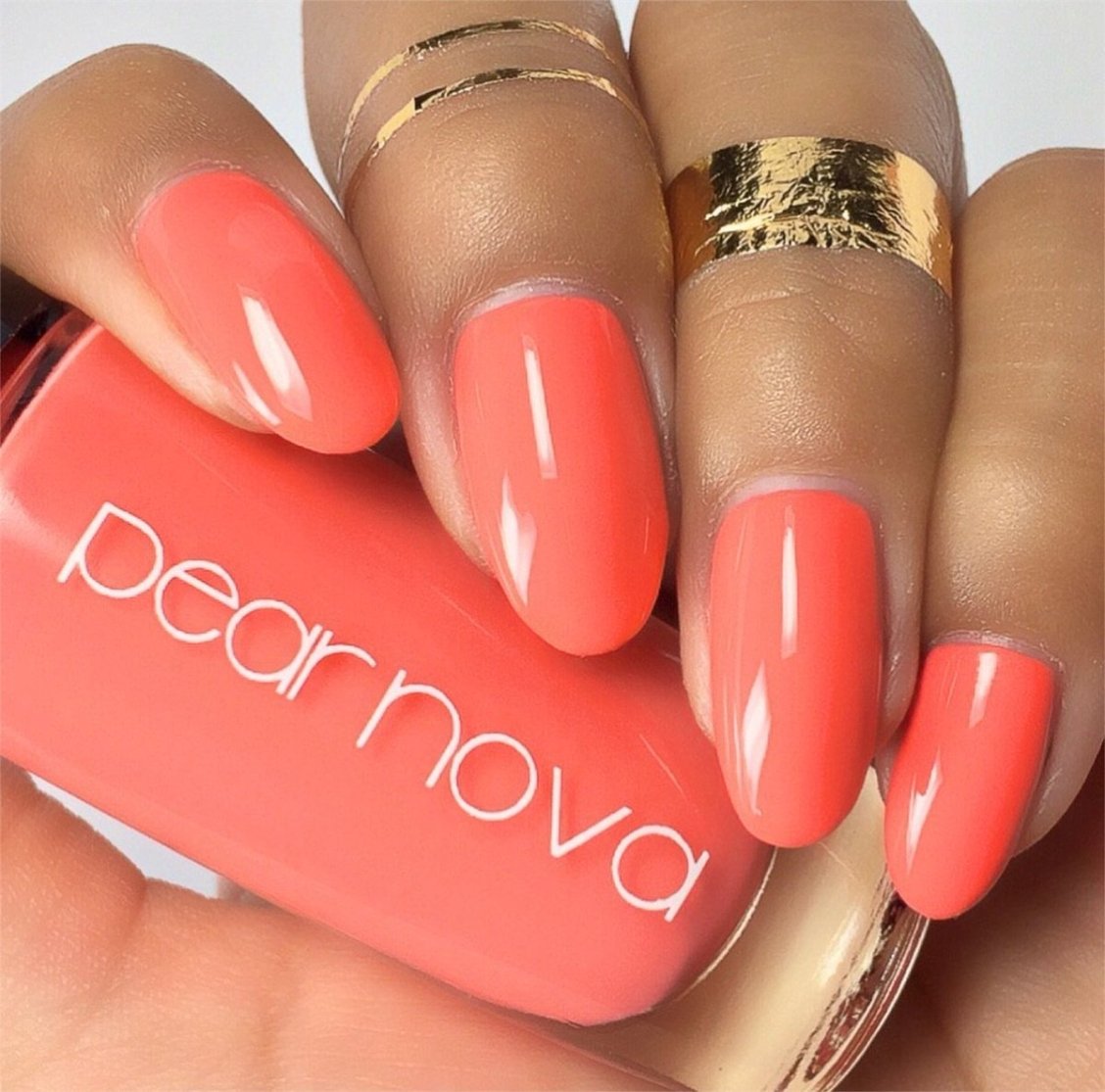 Маникюр нежный розовый бежевый коралловый