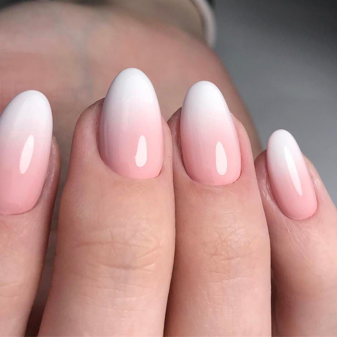 Нюдовый омбре на миндаль