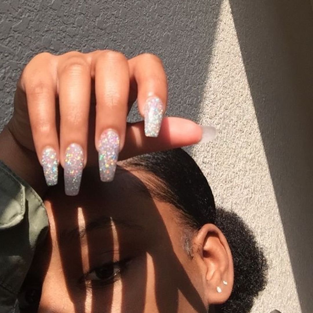 Молочная база для ногтей