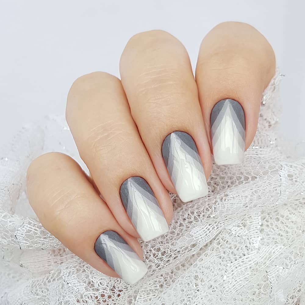 Ногти осень 2021 молочный цвет