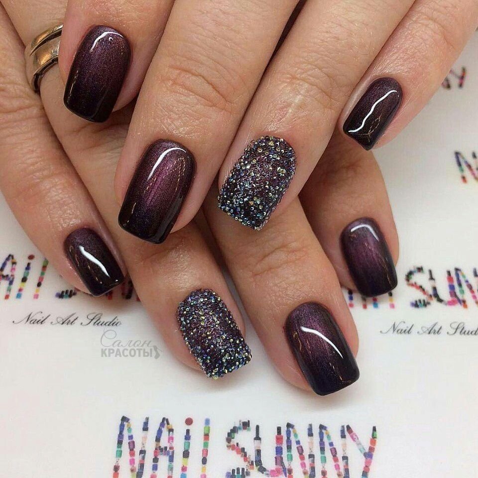 Ногти кошачий глаз коричневый