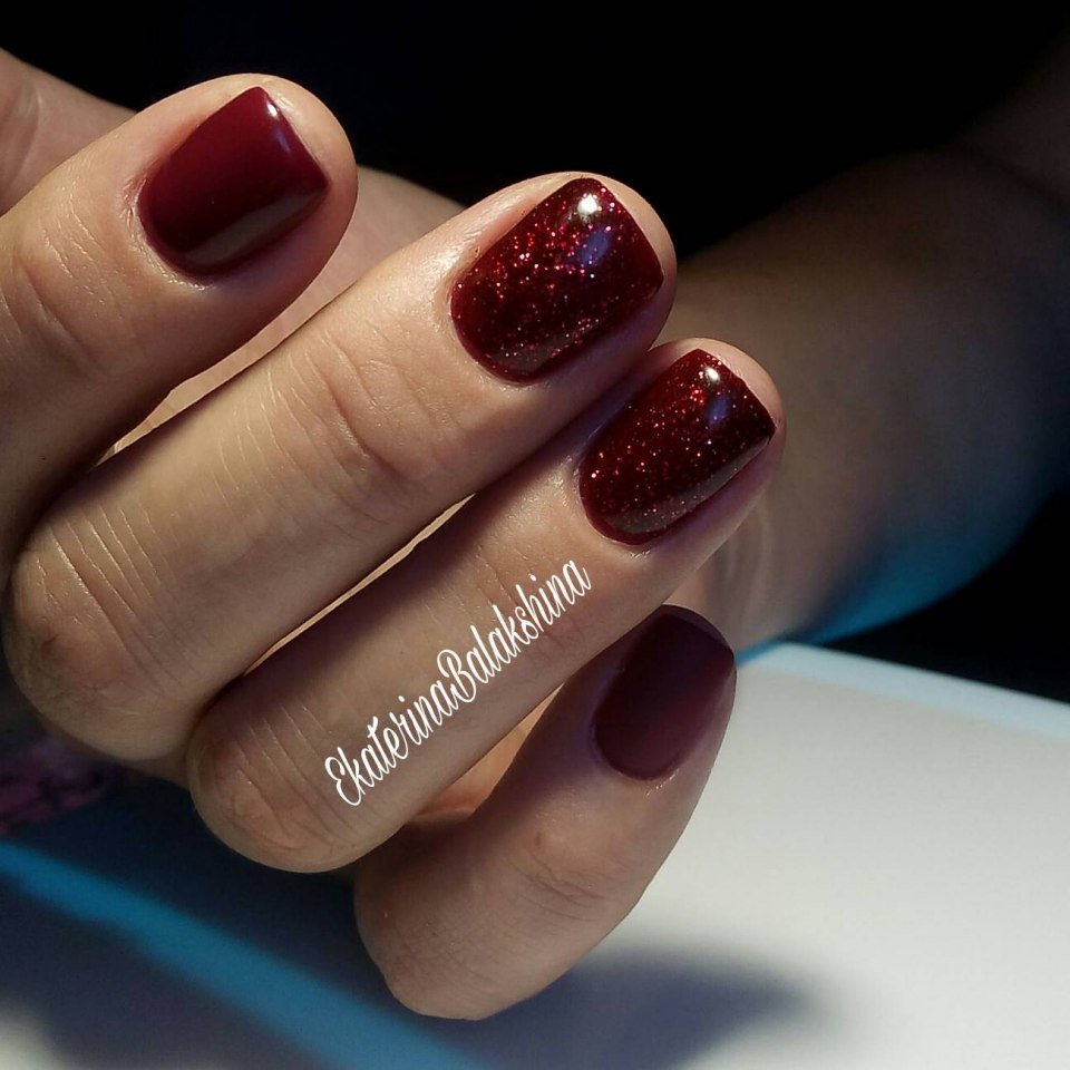 Маникюр с вином