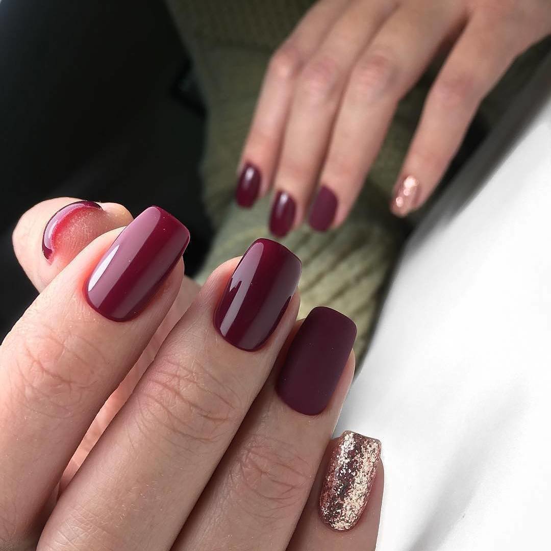 Бордовый квадратный маникюр
