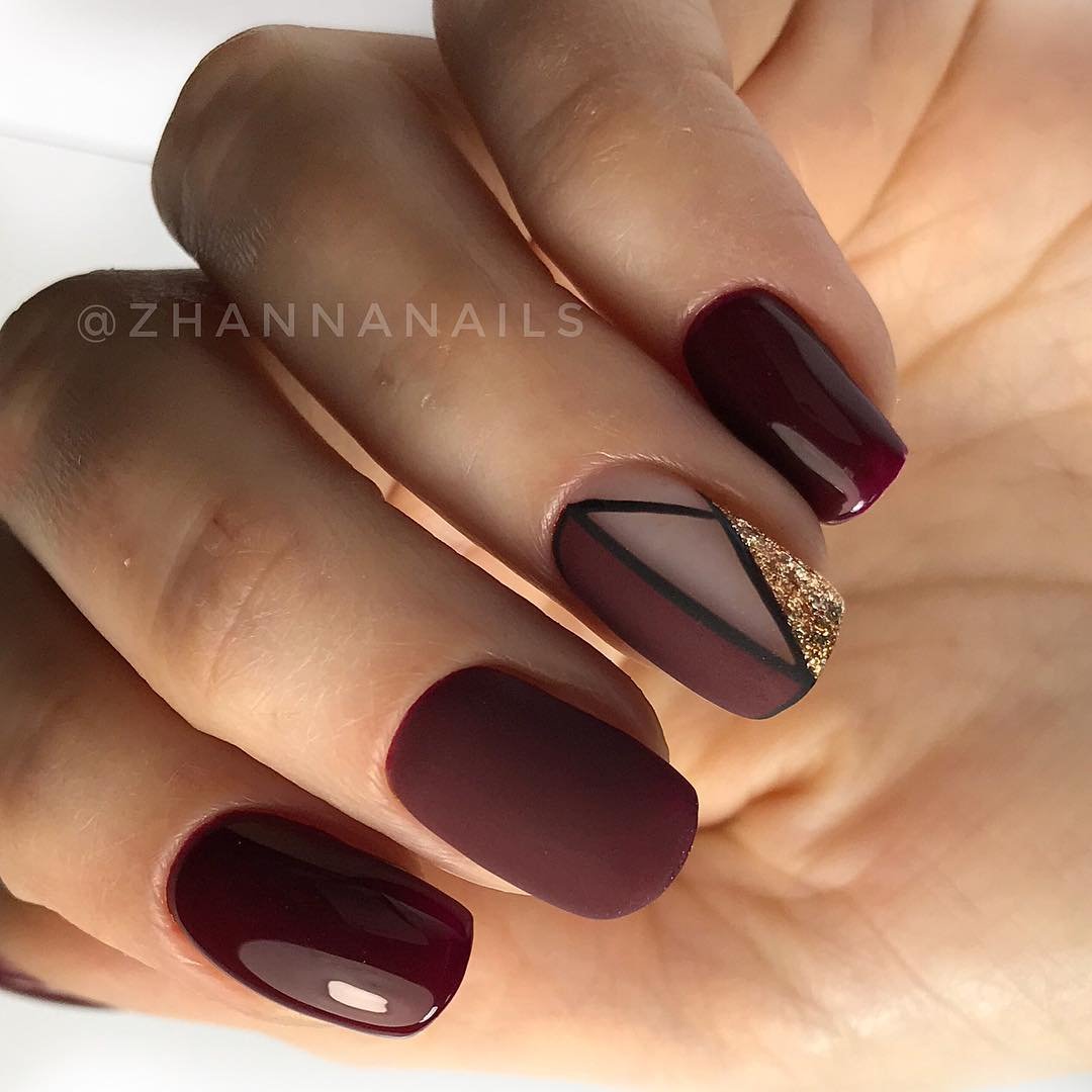 Темно-красный маникюр на короткие ногти