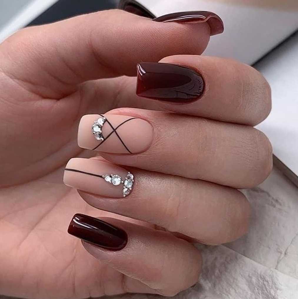 Маникюр на короткие ногти 2021 Бардо
