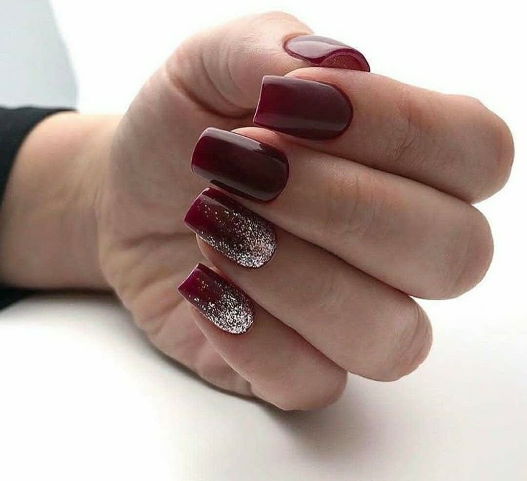Маникюр бургунди