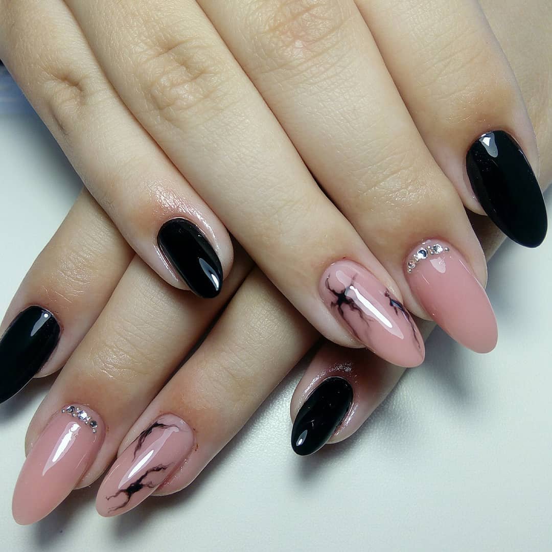 Френч 2021 миндаль черный