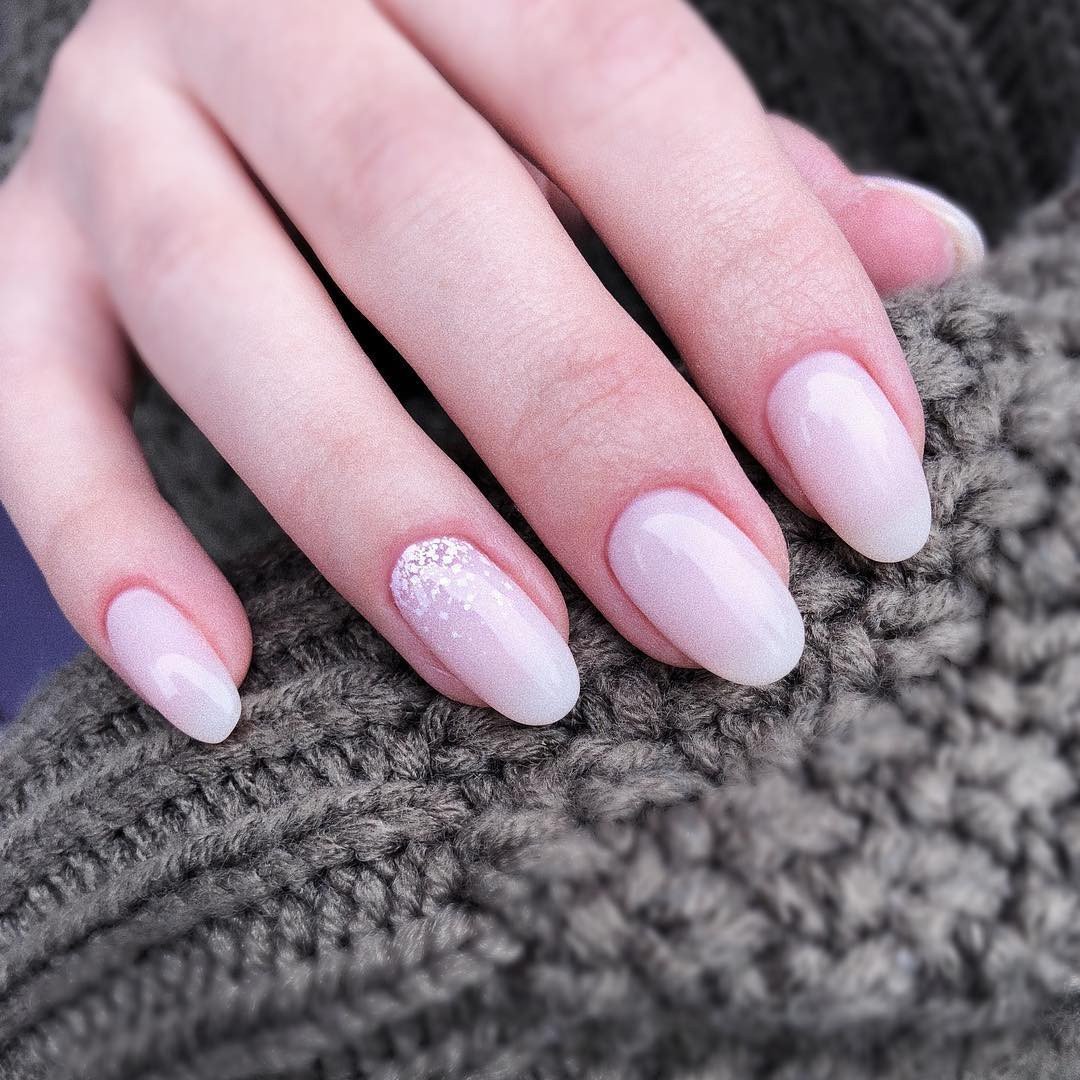 Маникюр для женщины 50 лет