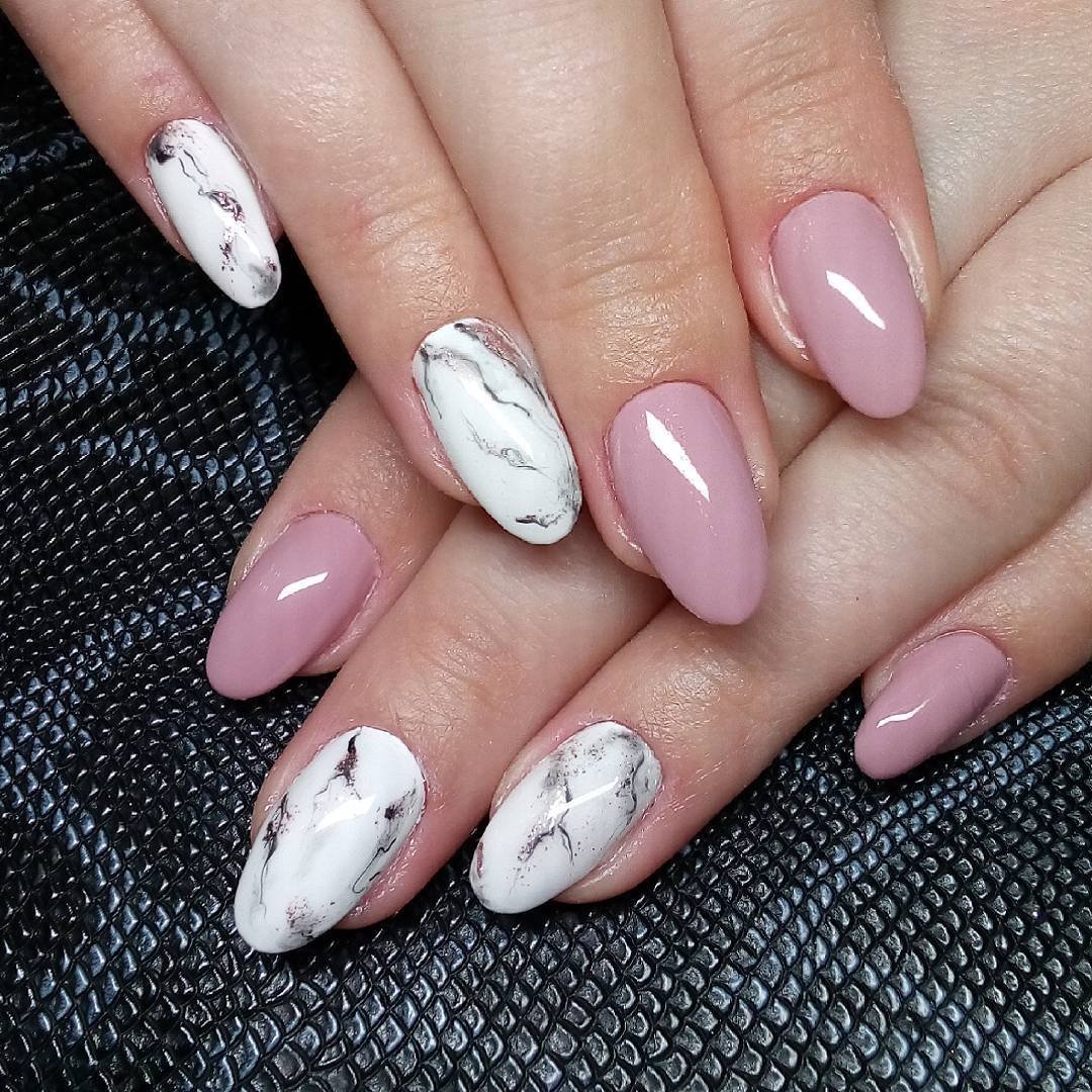 Мраморные ногти