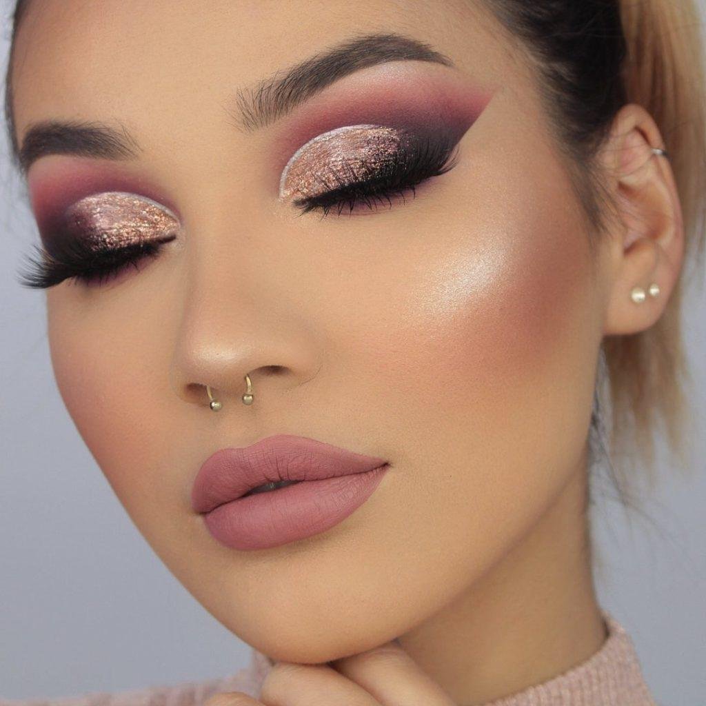 Красивый макияж глаз