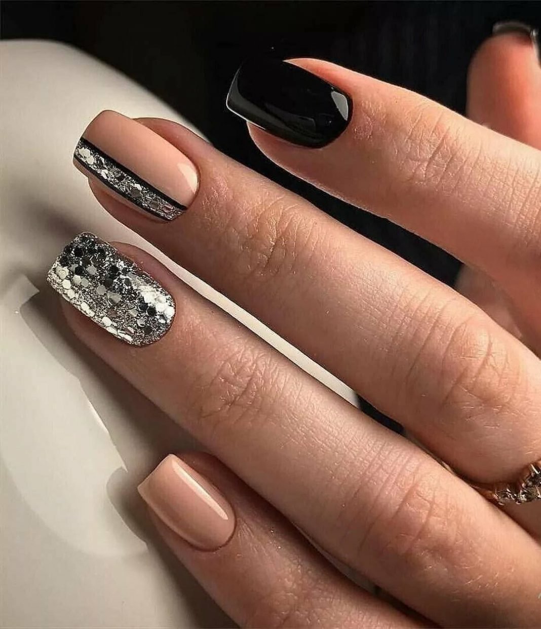 Маникюр дизайн