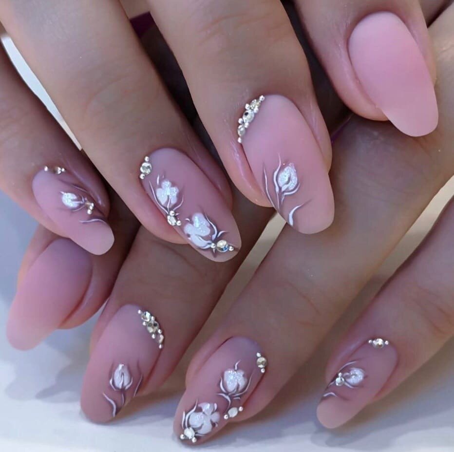 Красивый маникюр