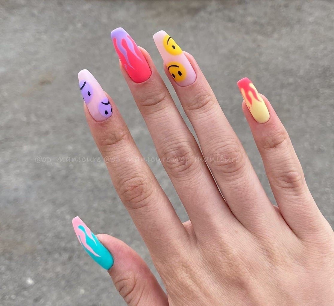 Ногти для подростков модные яркие