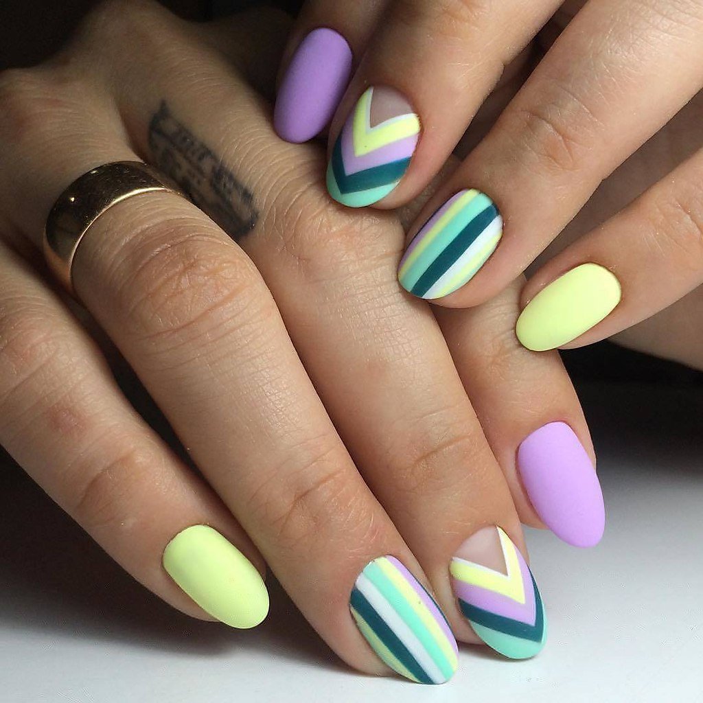 Летний маникюр