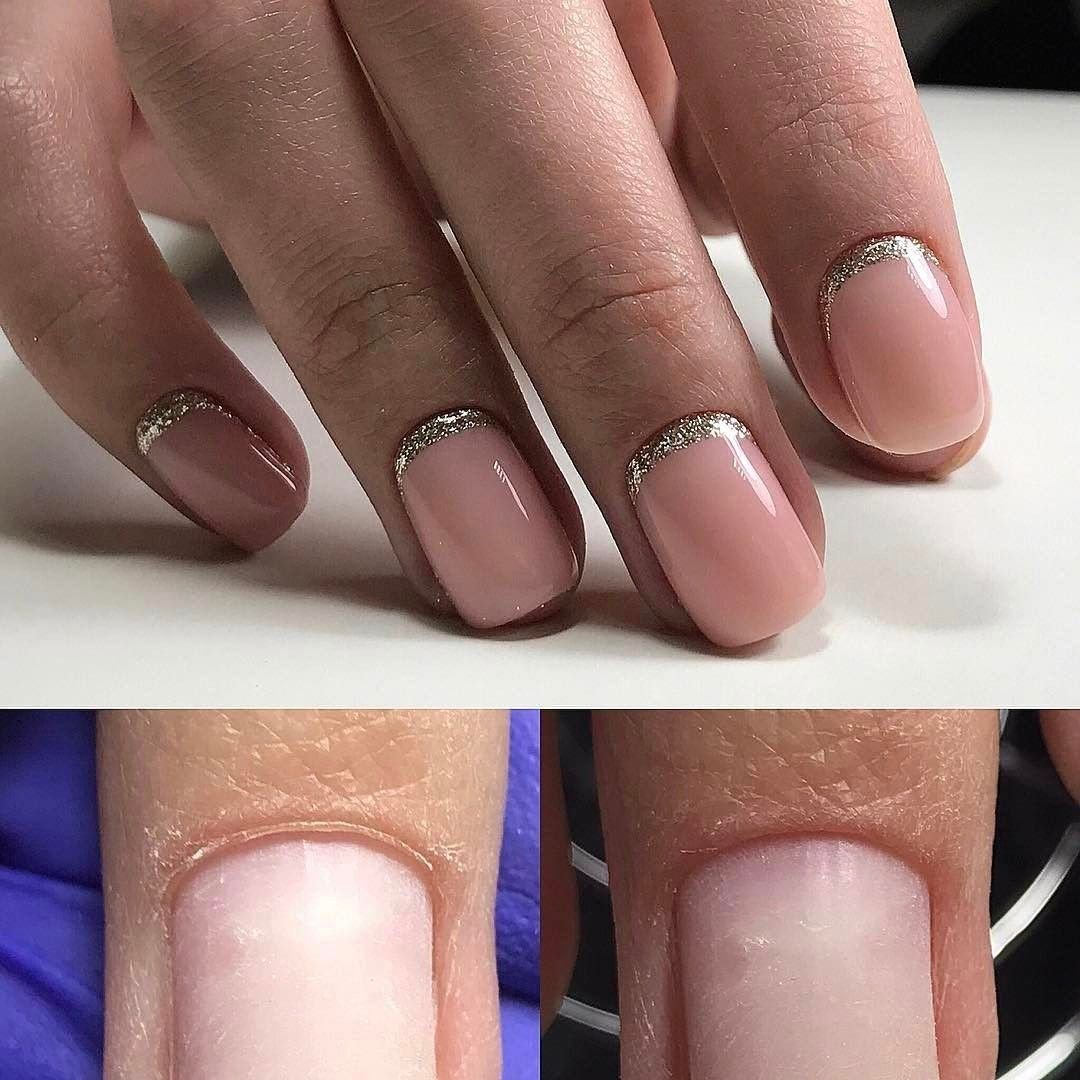 Маникюр с блёстками у кутикулы