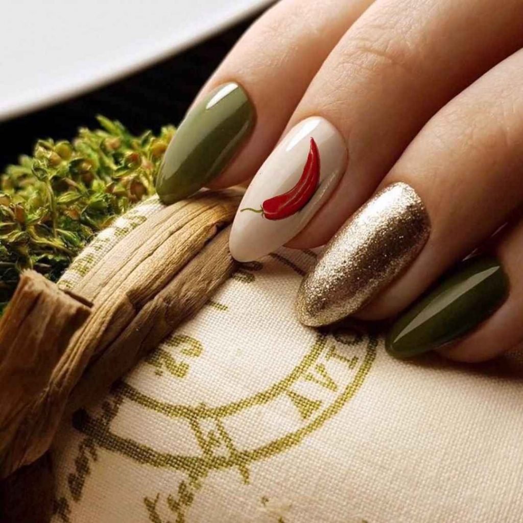 Оливковый маникюр 2022