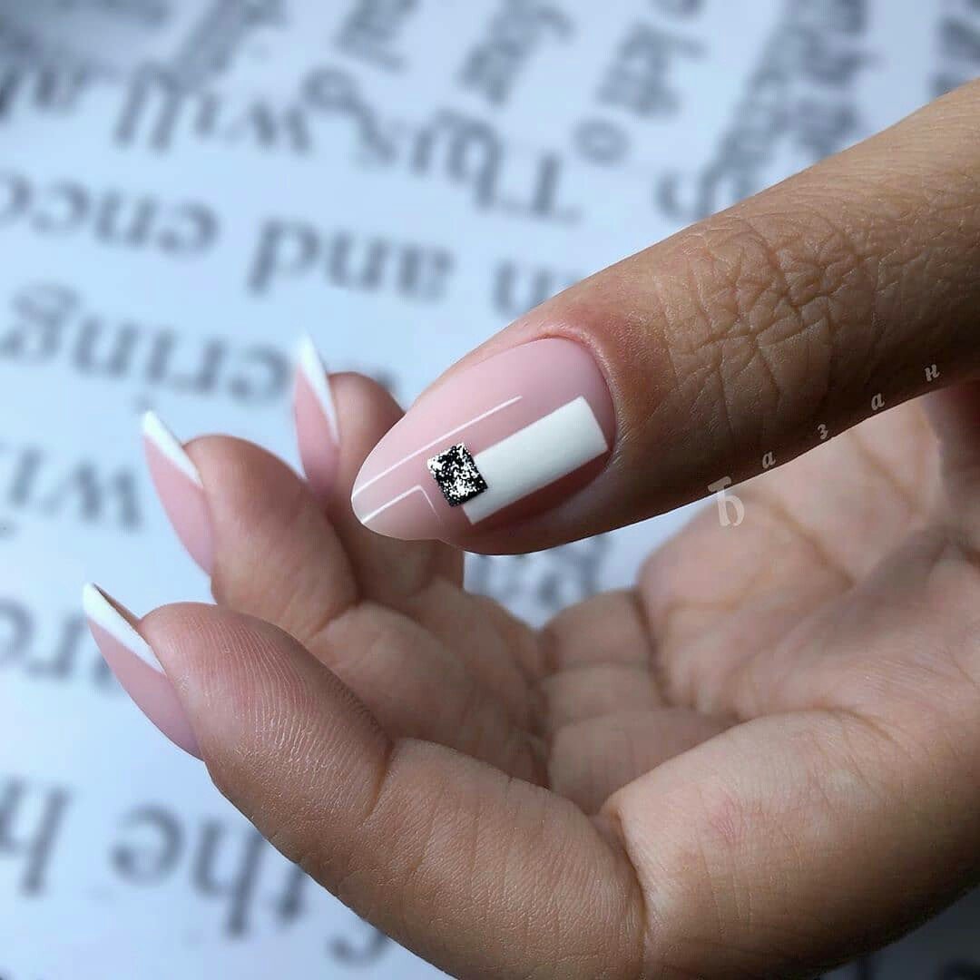 Самый клевый маникюр для офиса