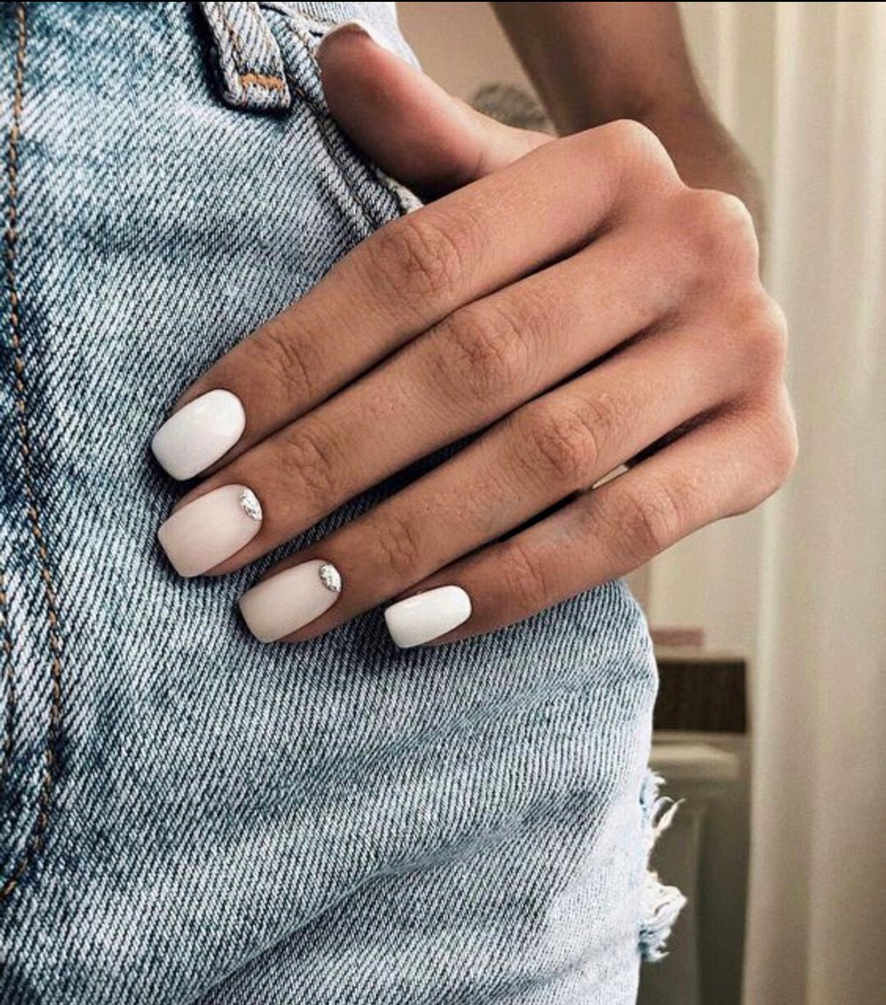 Стильный маникюр