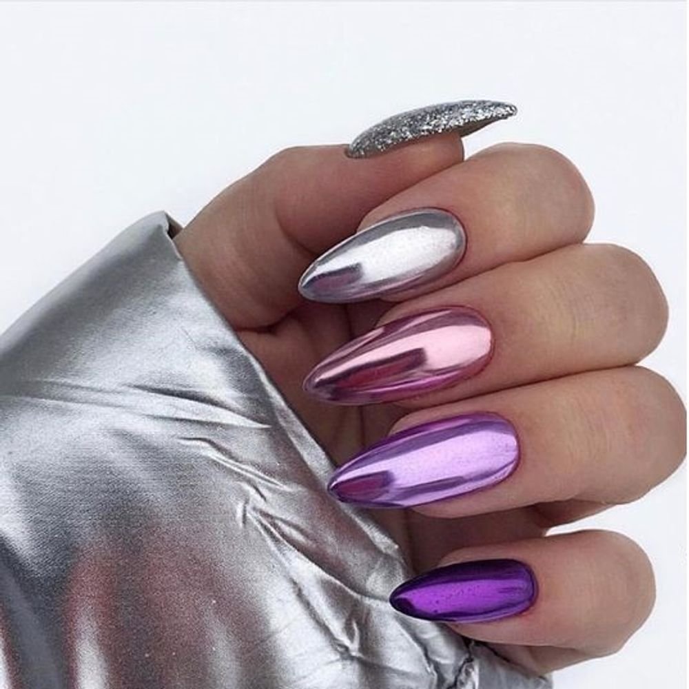 Синий маникюр с втиркой