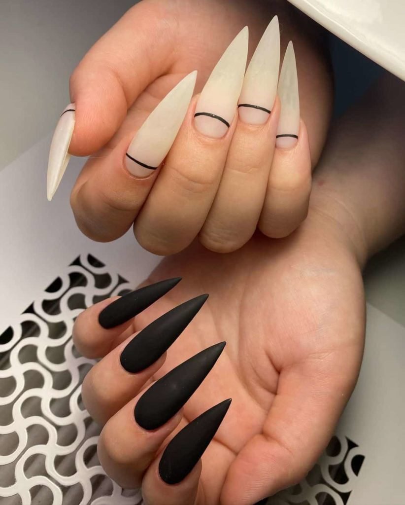 Маникюр с черепами