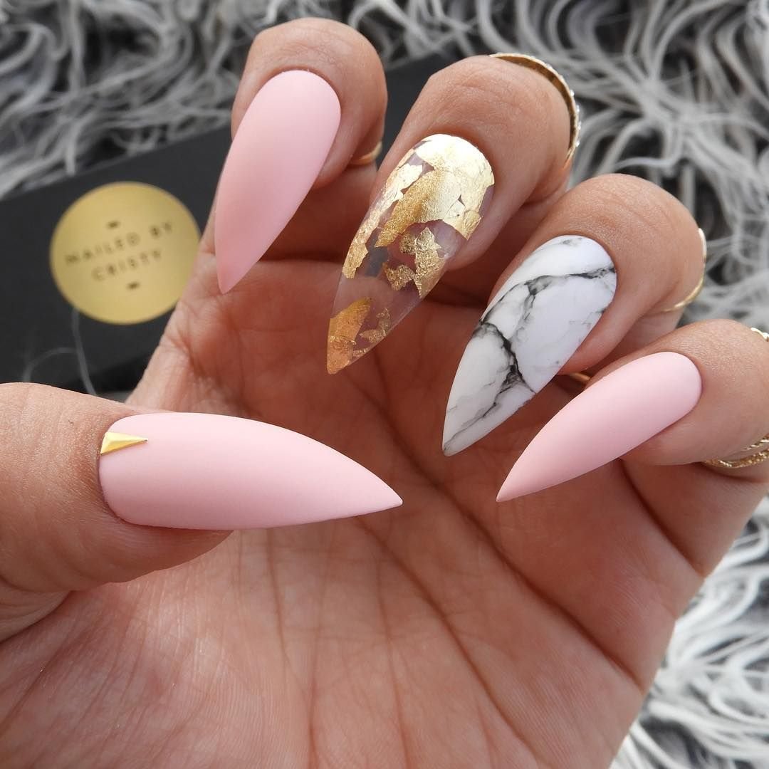 Маникюр на длинные ногти осень