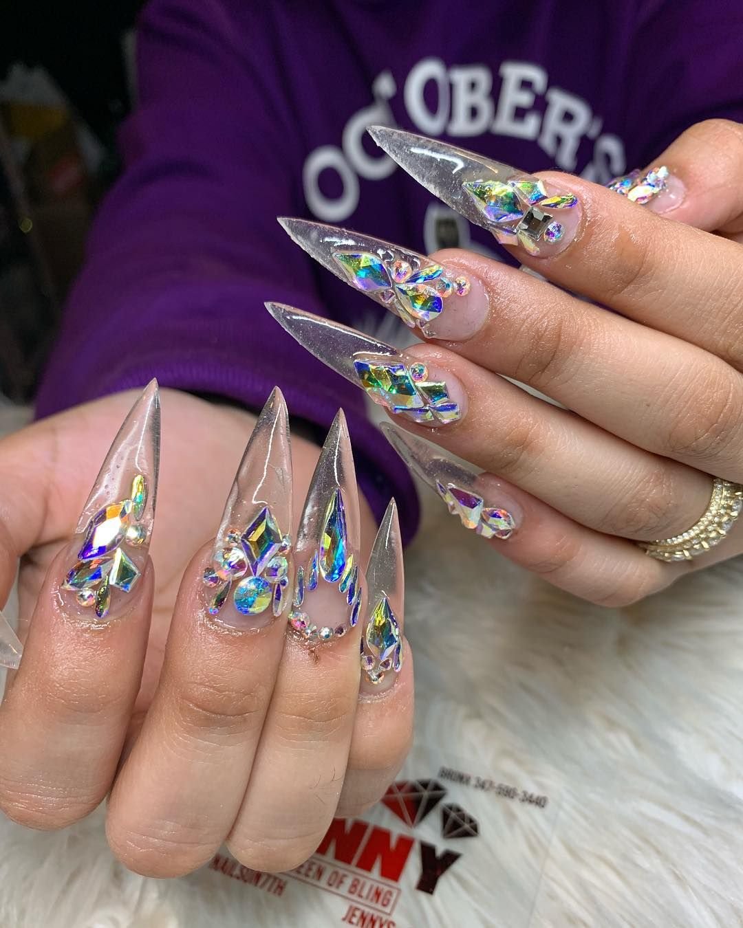 Ногти Готика стилет