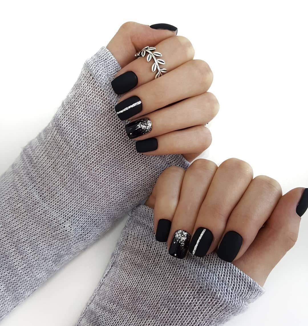 Черные квадратные ногти