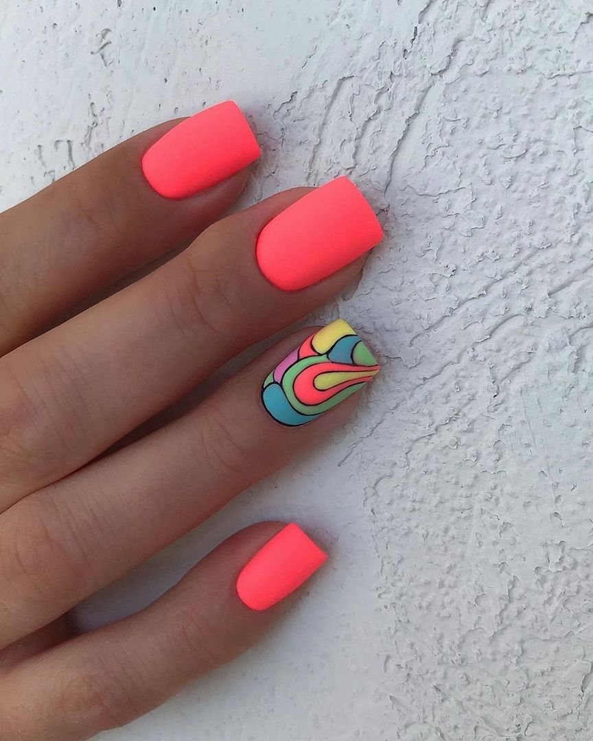 Маникюр на короткие ногти яркий оригинальный