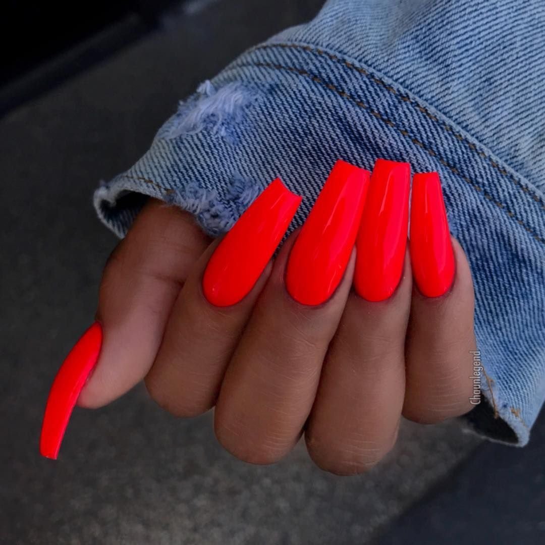 Оранжевые длинные ногти