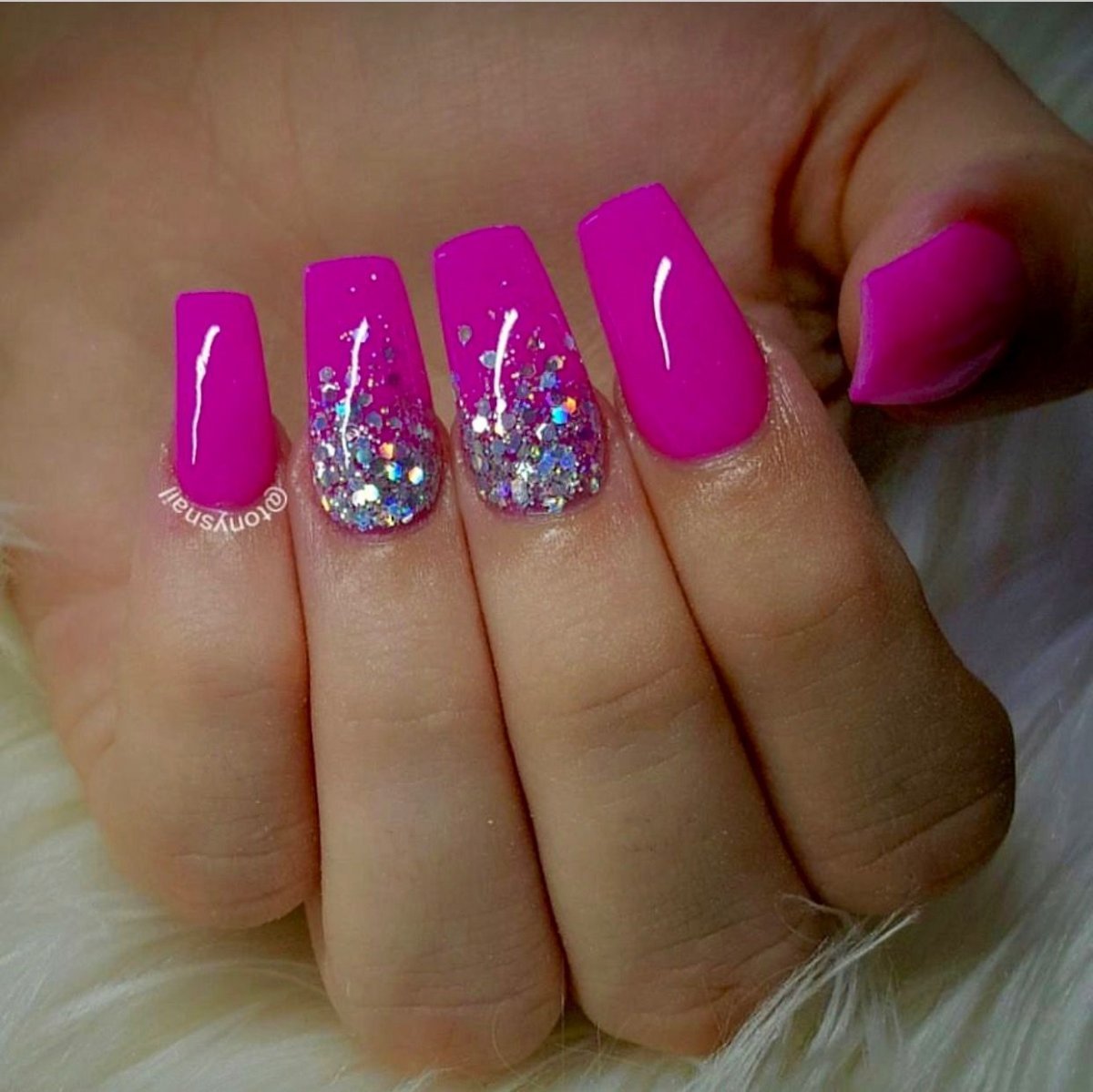 Люксио фуксия