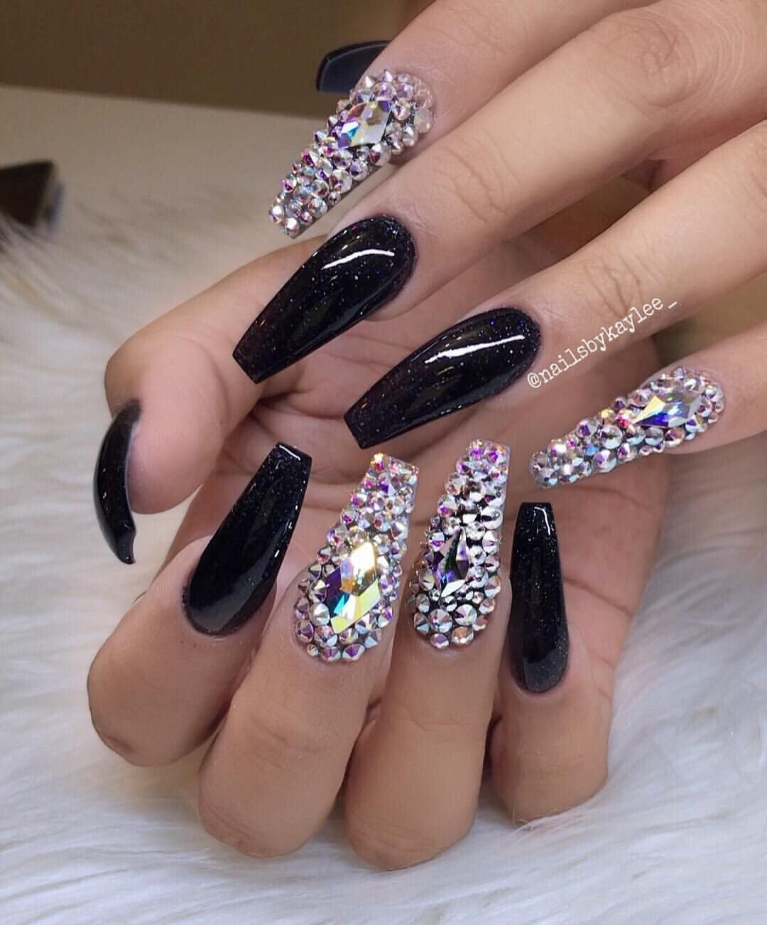 Современный дизайн ногтей