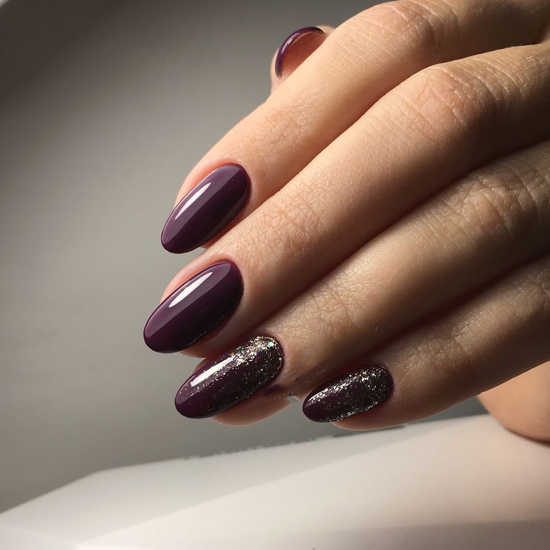 Маникюр на овальную форму ногтей