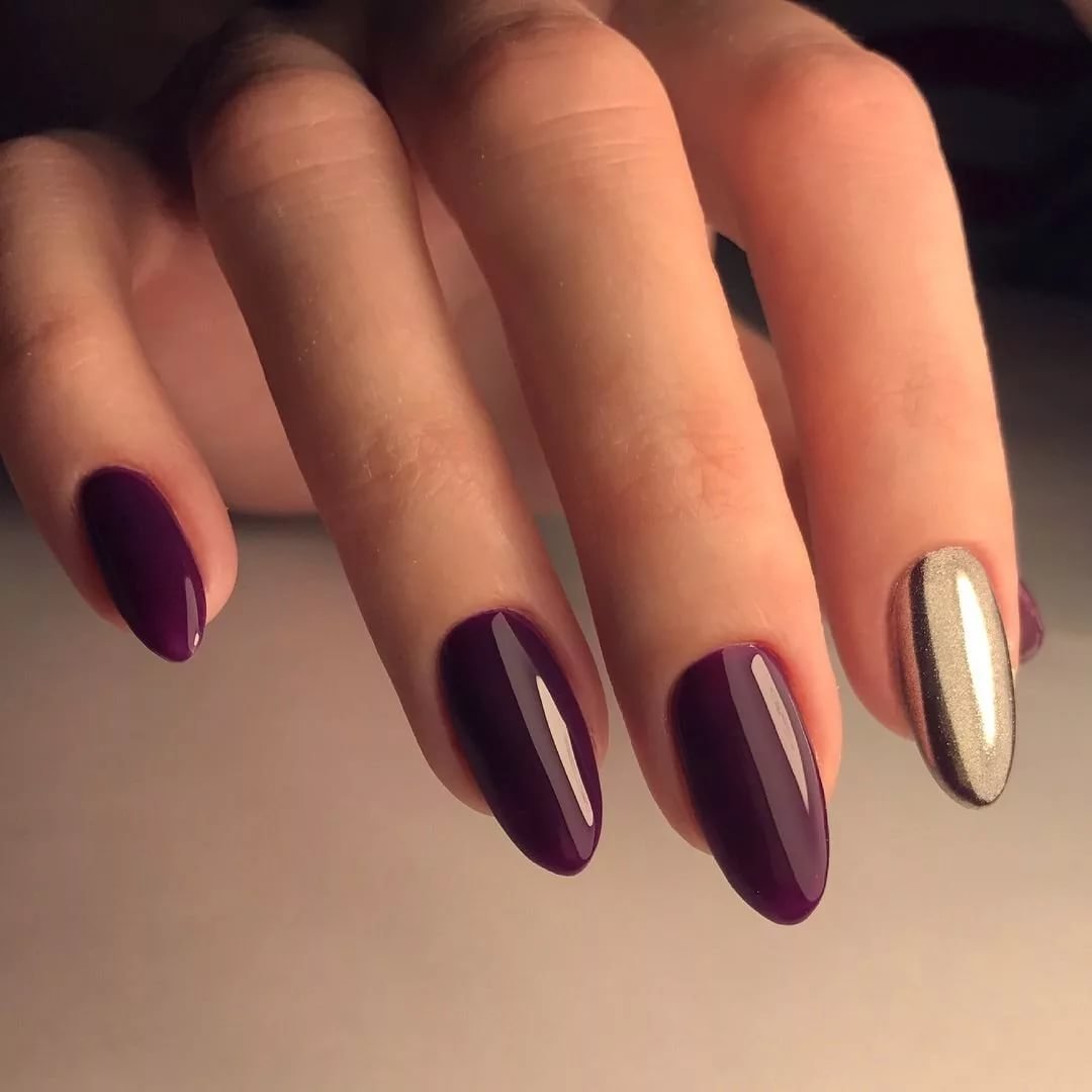 Маникюр градиент нюдовый миндаль