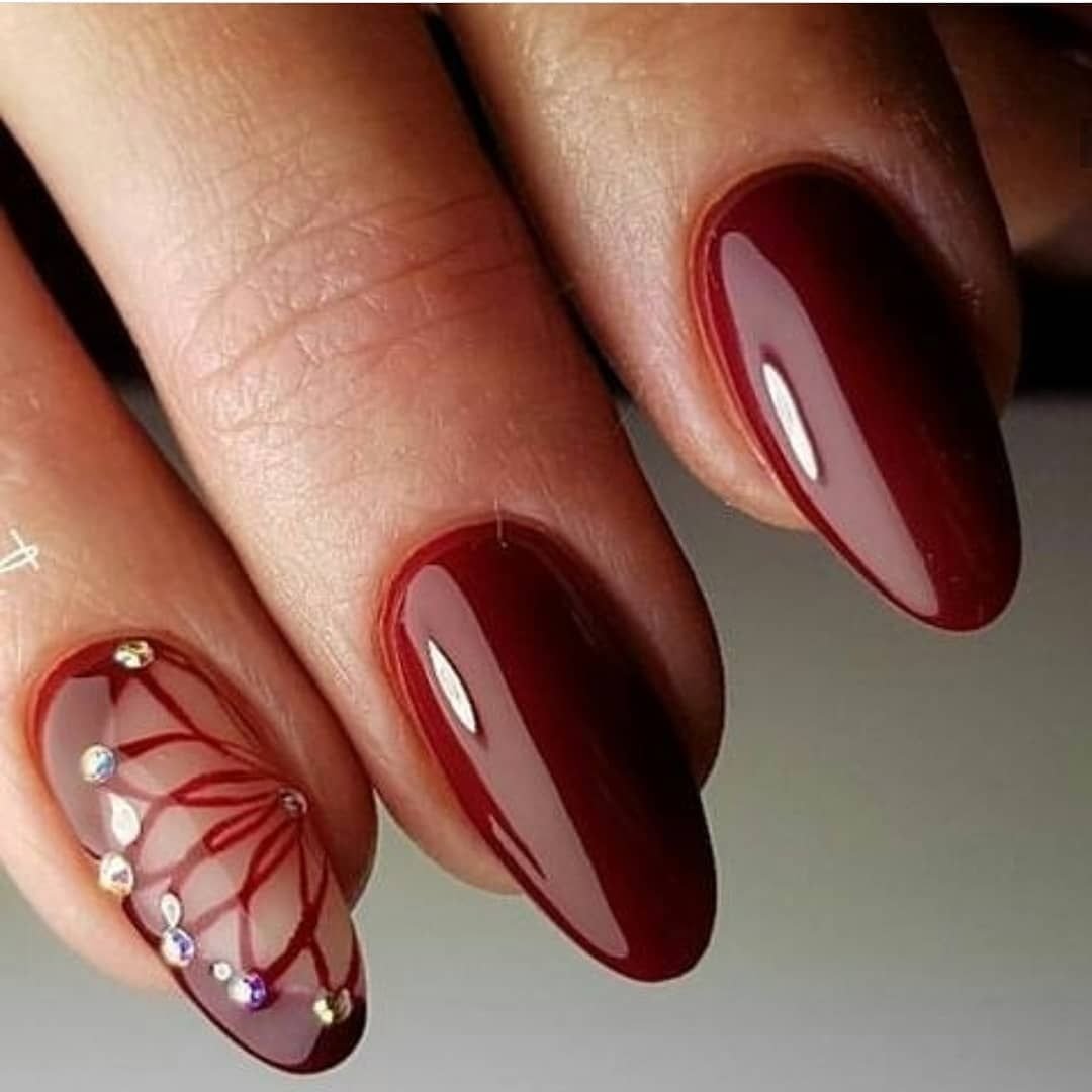 Маникюр на короткие овальные н