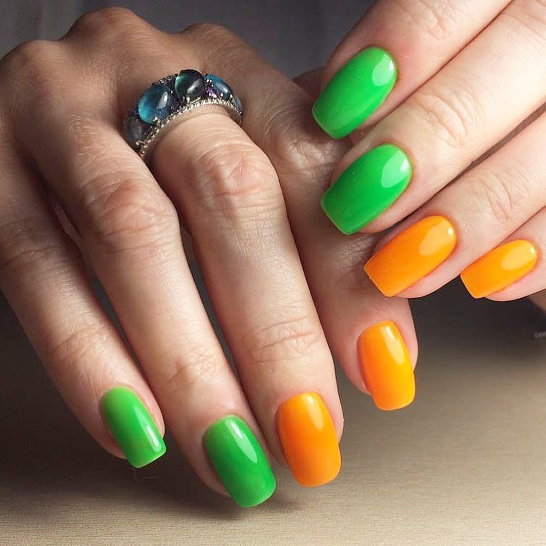 Маникюр оранжевый с зеленым