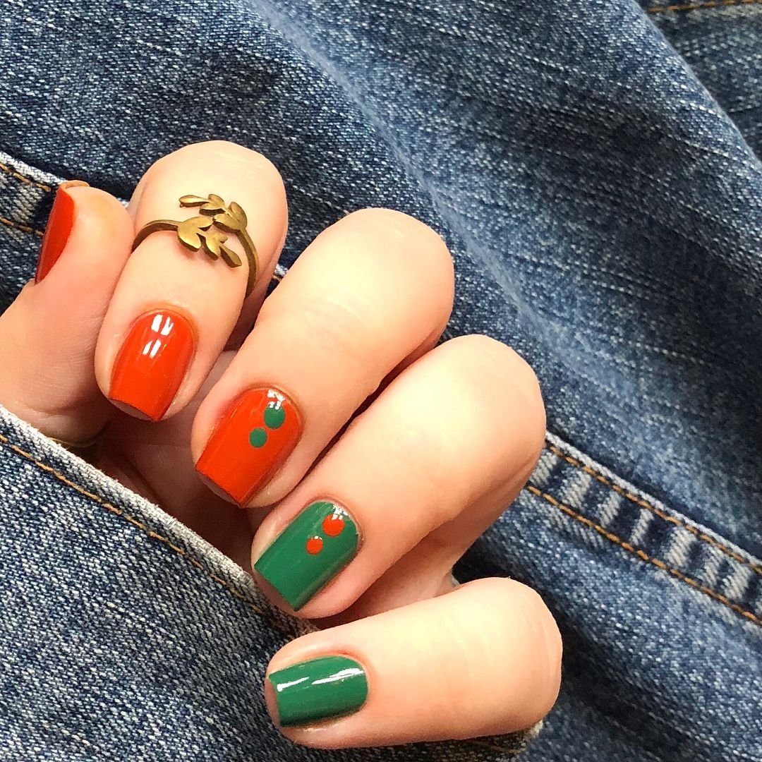 Оранжево салтовый маник