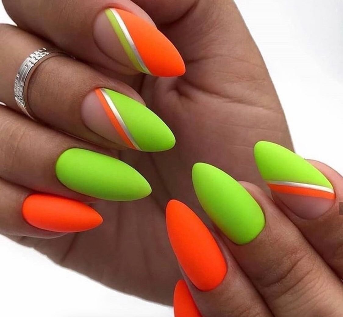 Салатово оранжевый маникюр
