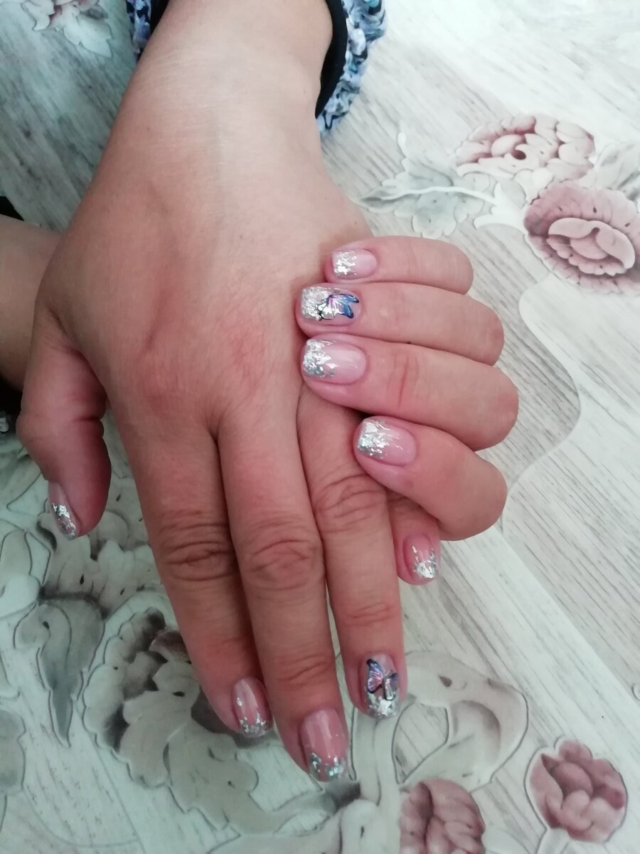 Маникюр в роддом