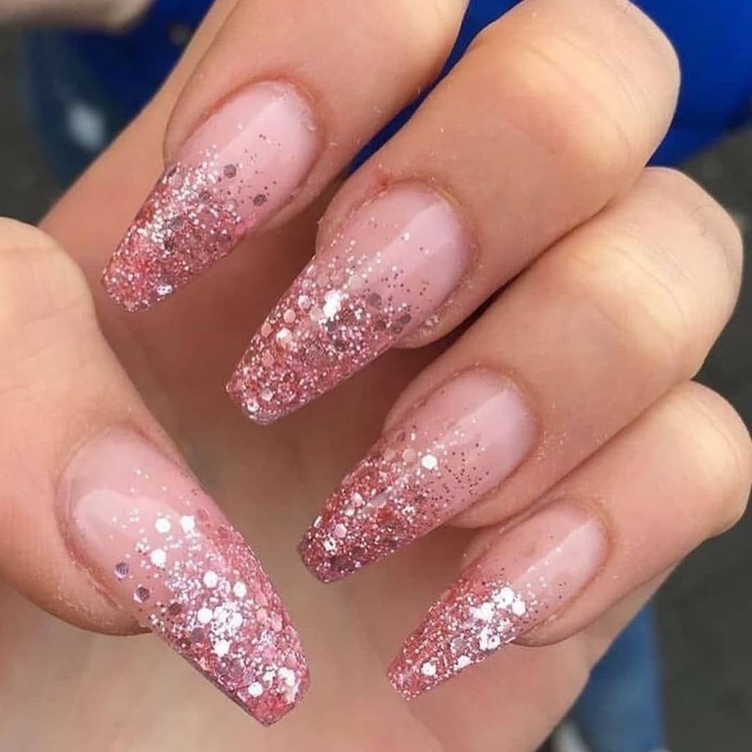 Блестящие ногти