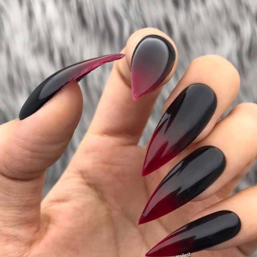 Маникюр омбре красный