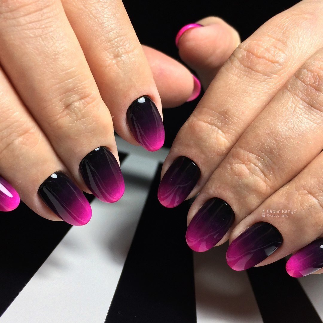 Маникюр красный с черным