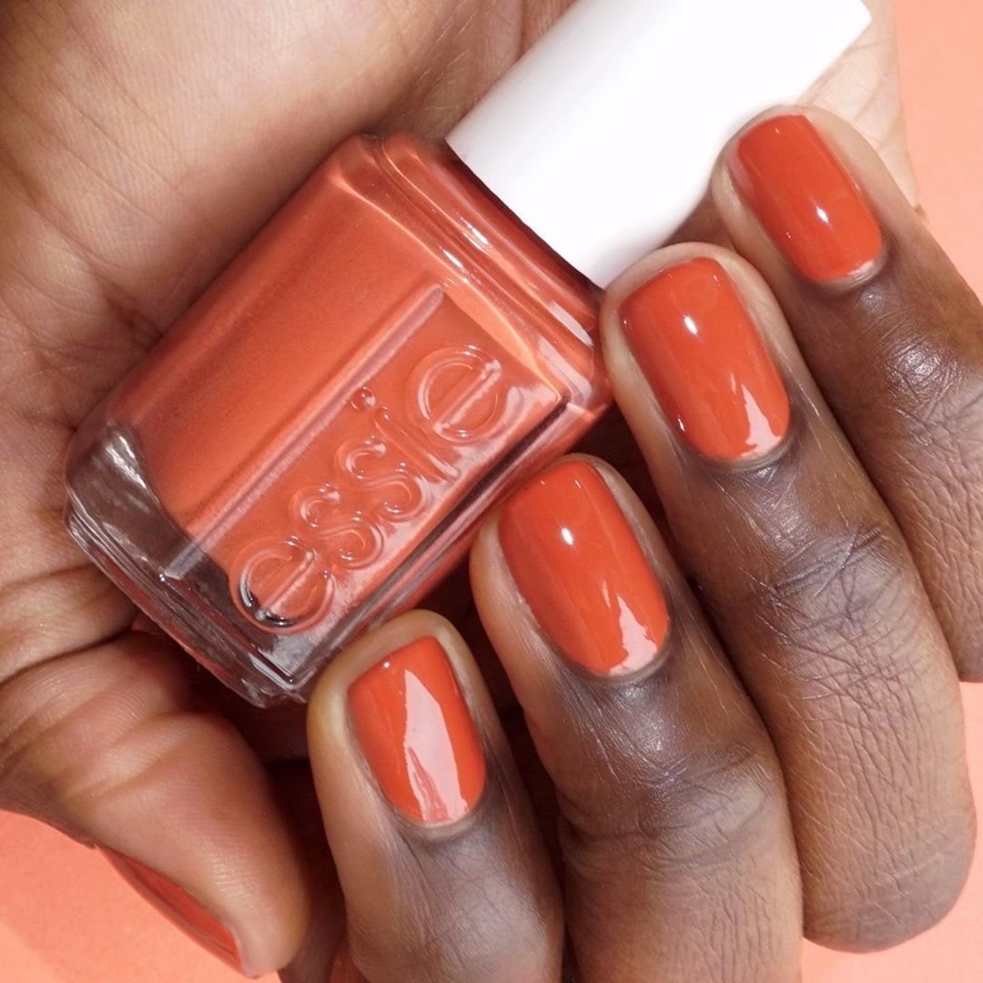 Терракотовый лак для ногтей